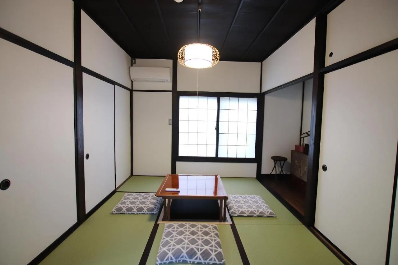 Holiday home Yamaguchi House Annex, Private House With Onsen Villa Hakone