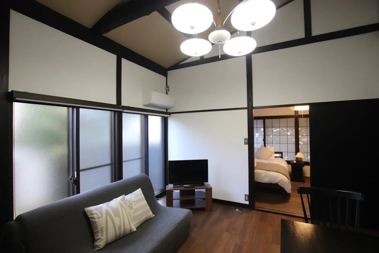 Yamaguchi House Annex, Private House With Onsen Villa Hakone Holiday home